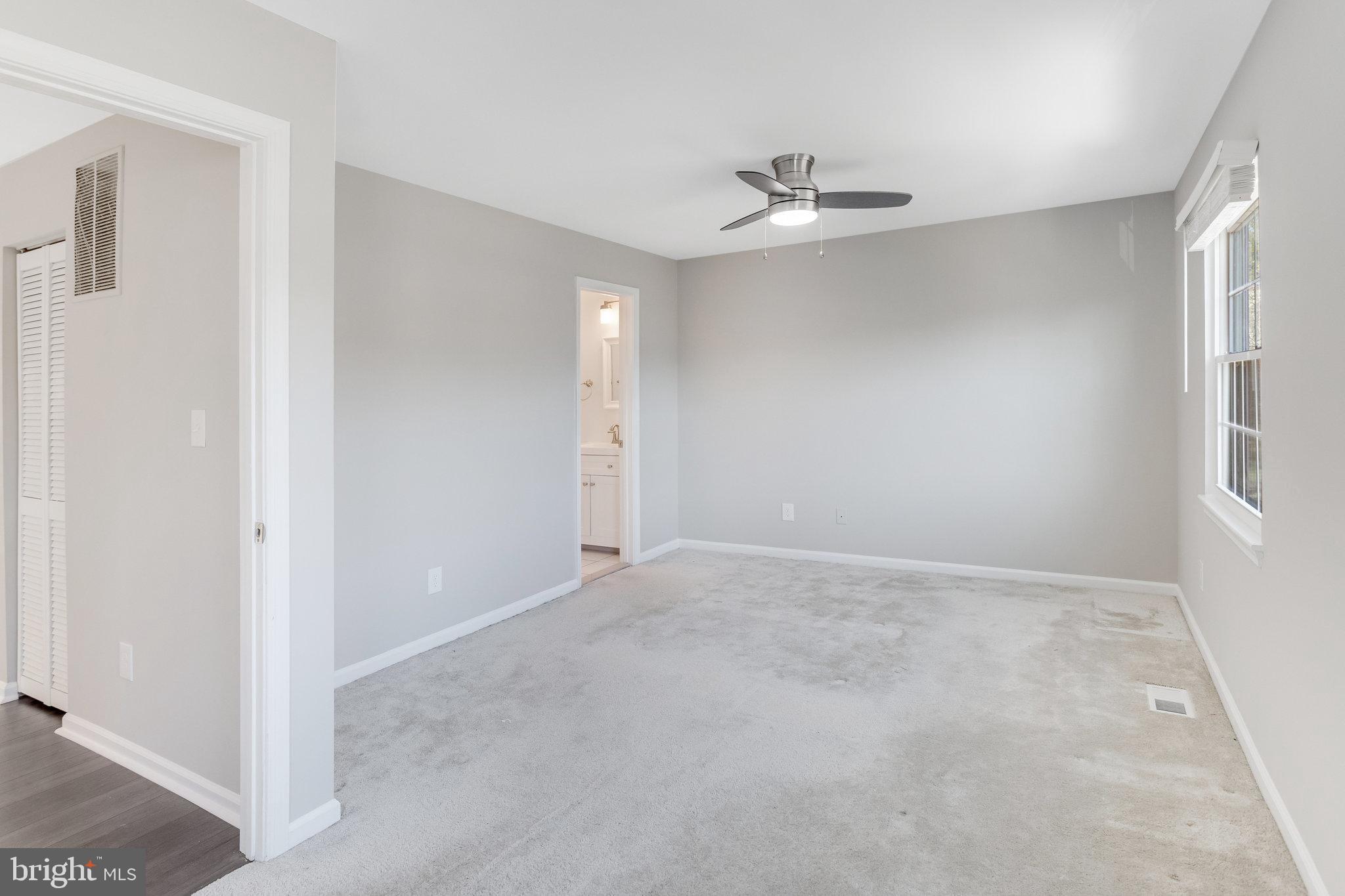 16282 TACONIC CIR