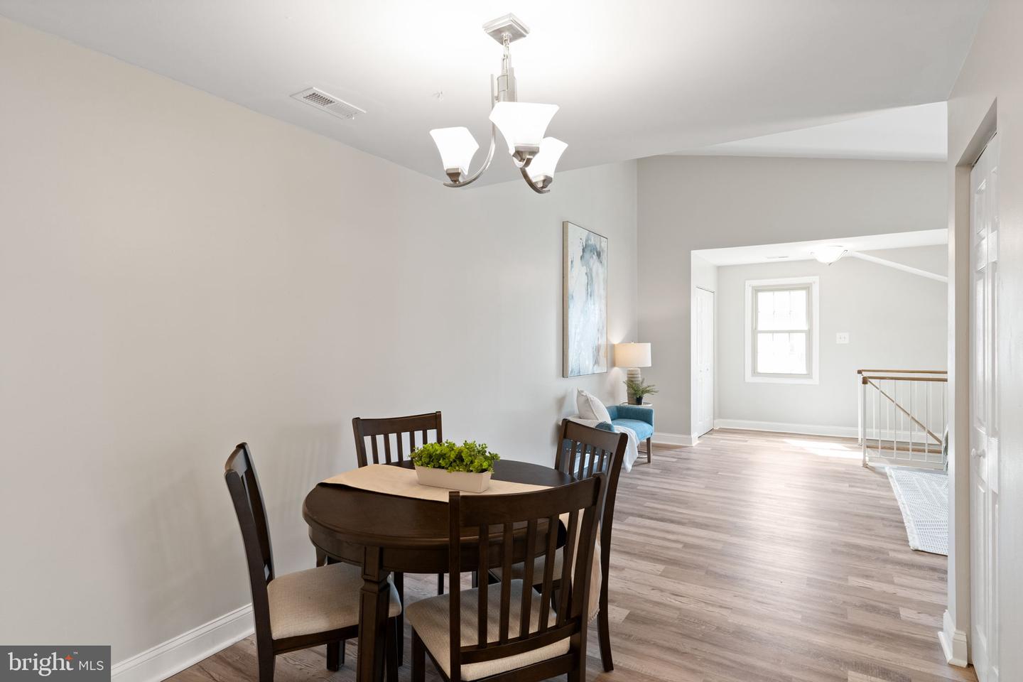 7406 Rokeby Dr