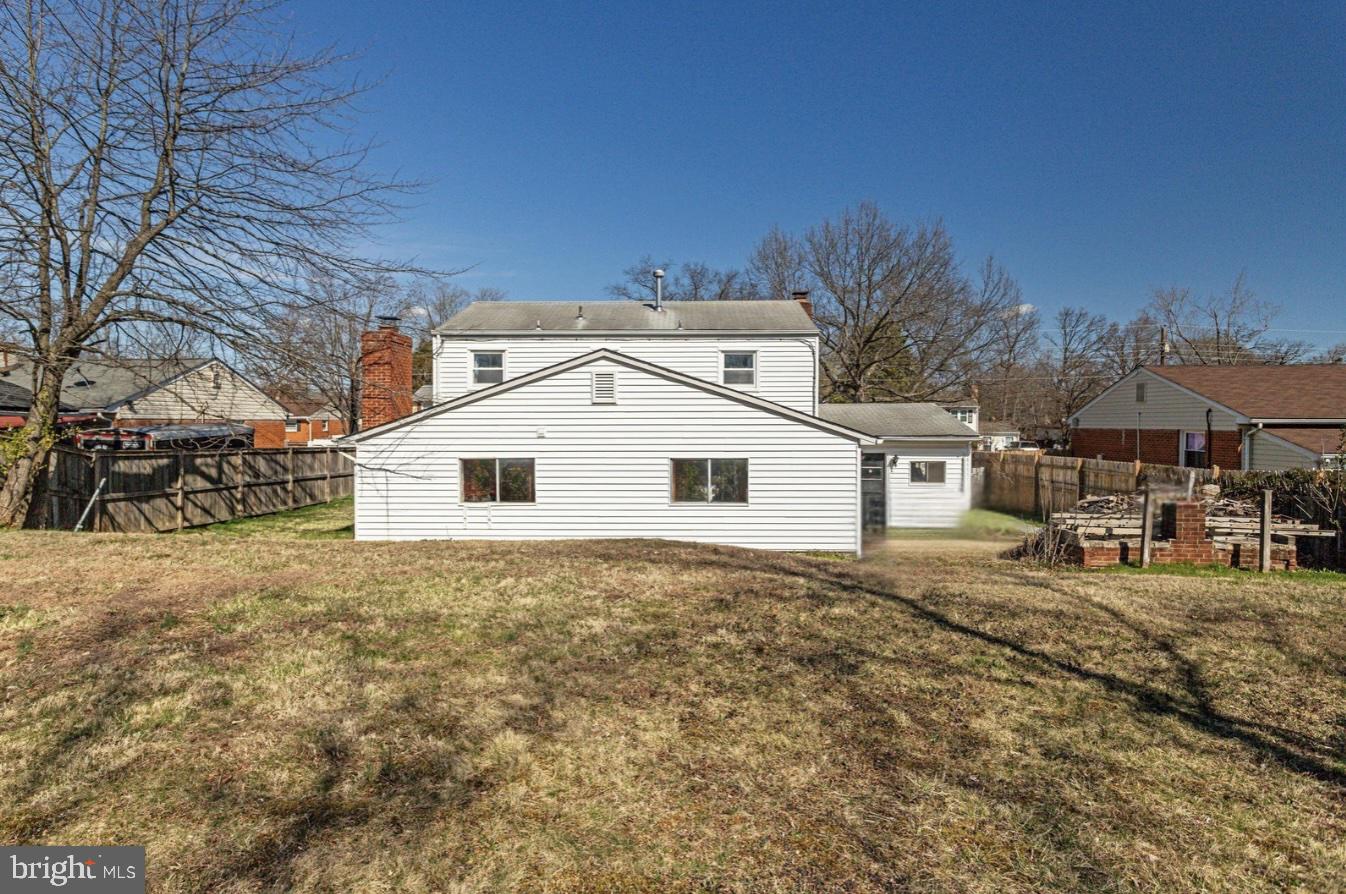 9535 Damascus Dr
