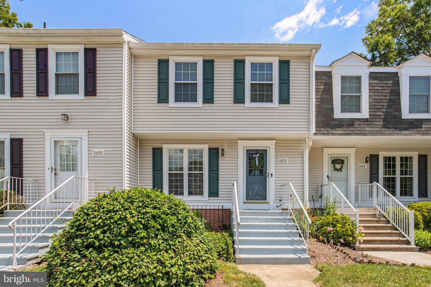 2870 Burgundy Pl