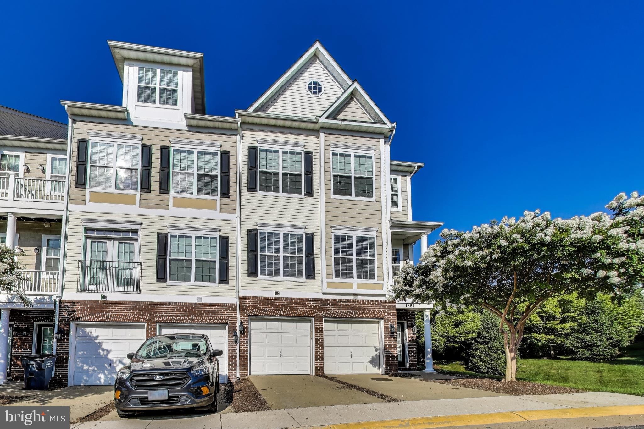 1869 Cedar Cove Way #101