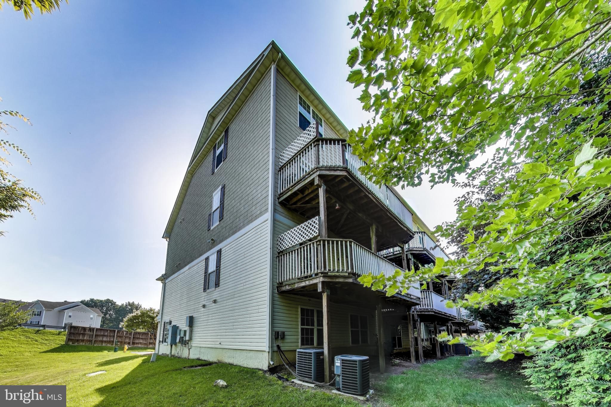 1869 Cedar Cove Way #101