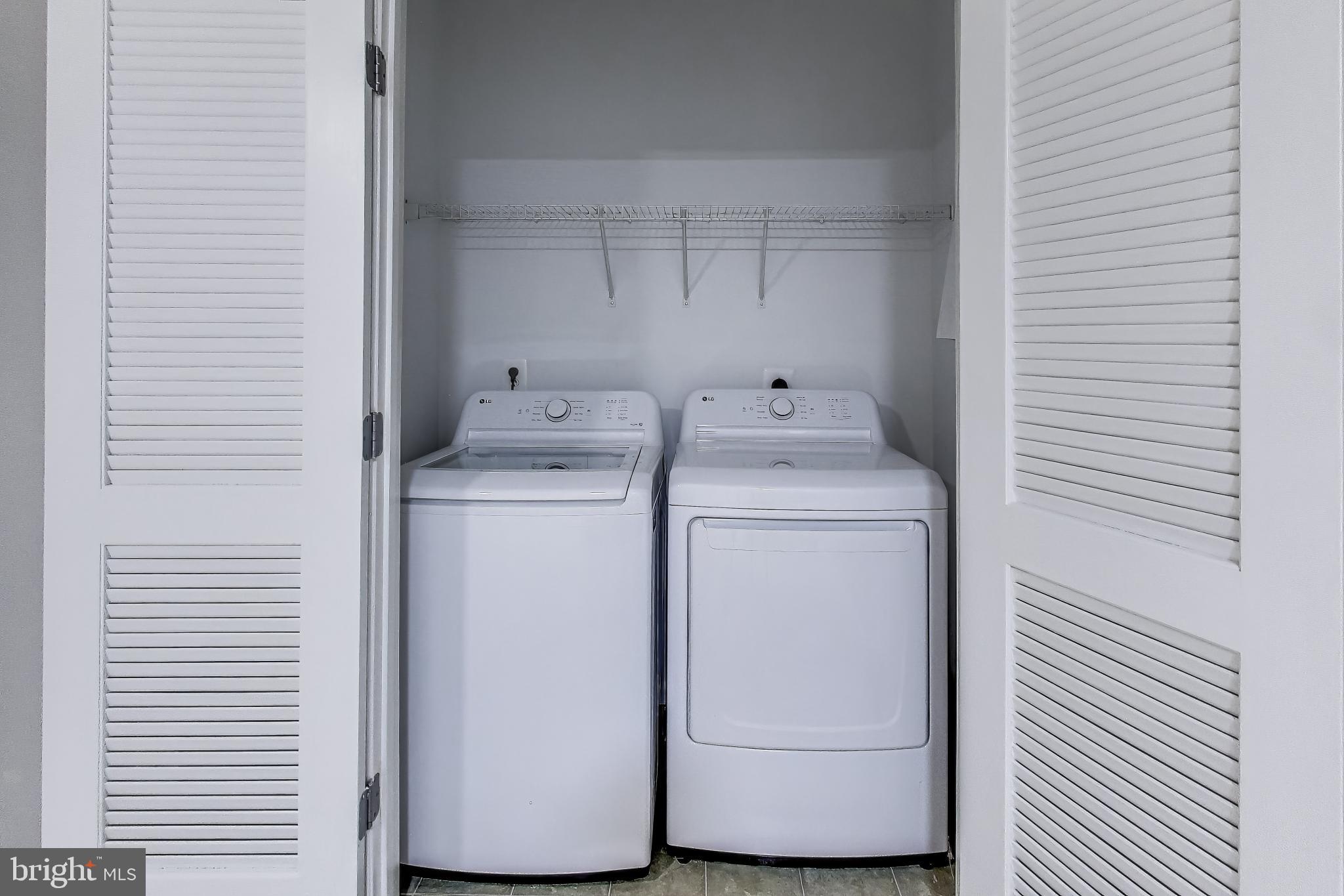 1869 Cedar Cove Way #101