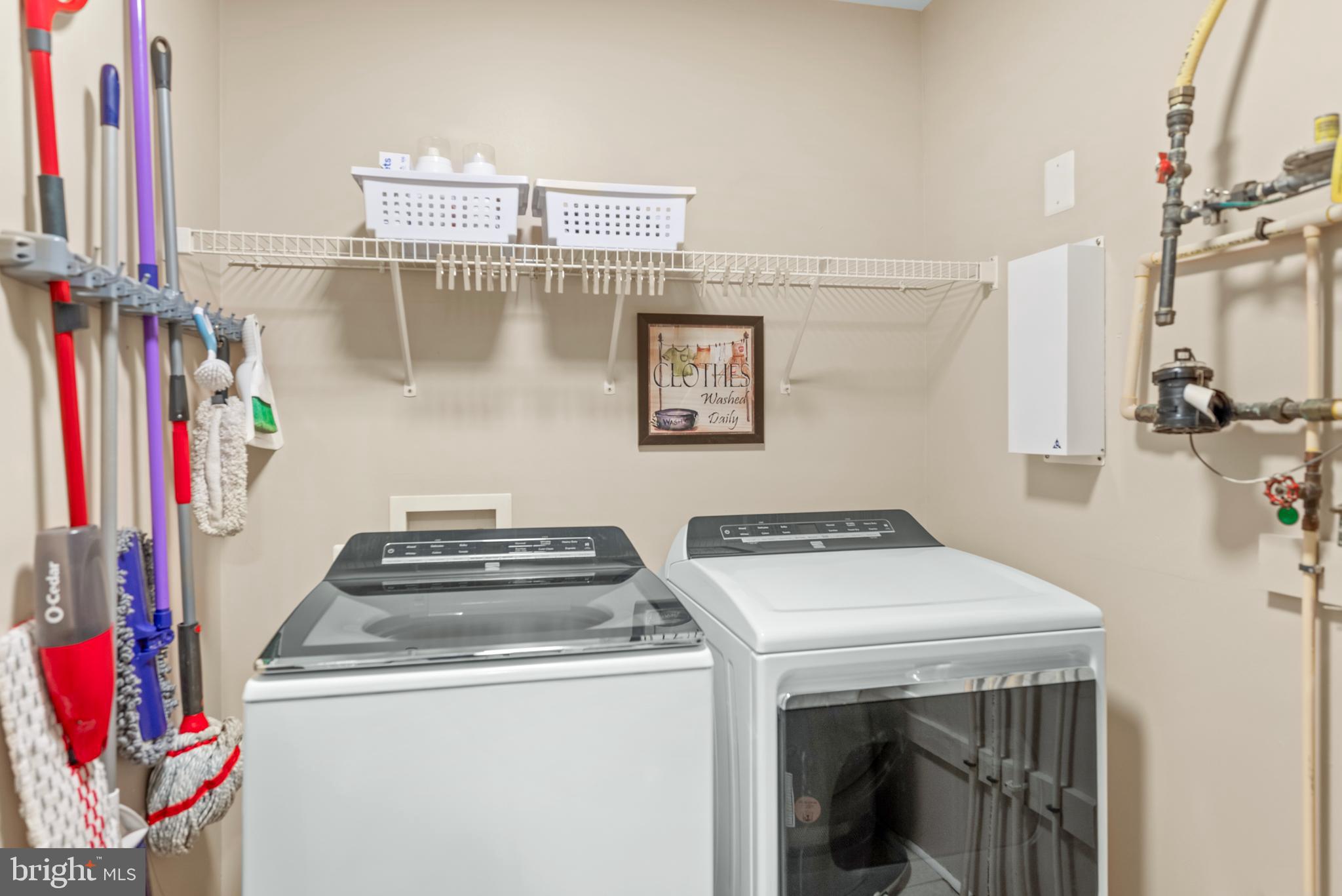 13947 HOLLOW WIND WAY 201