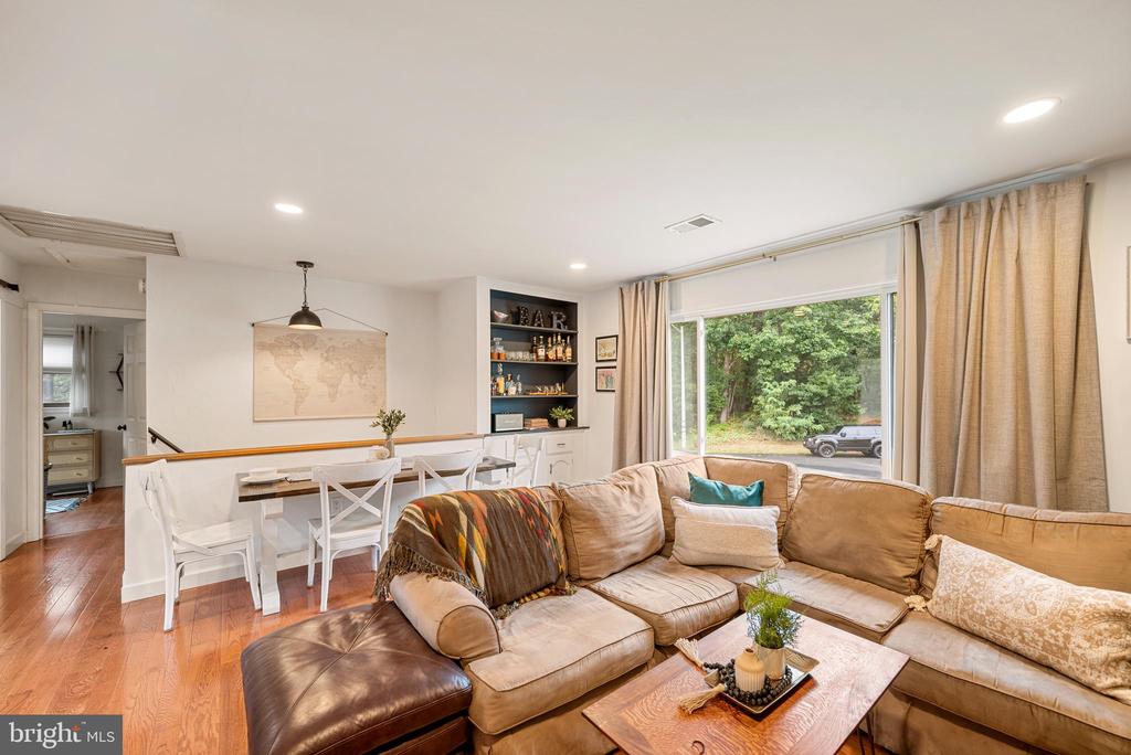 14204 BREMERTON DRIVE