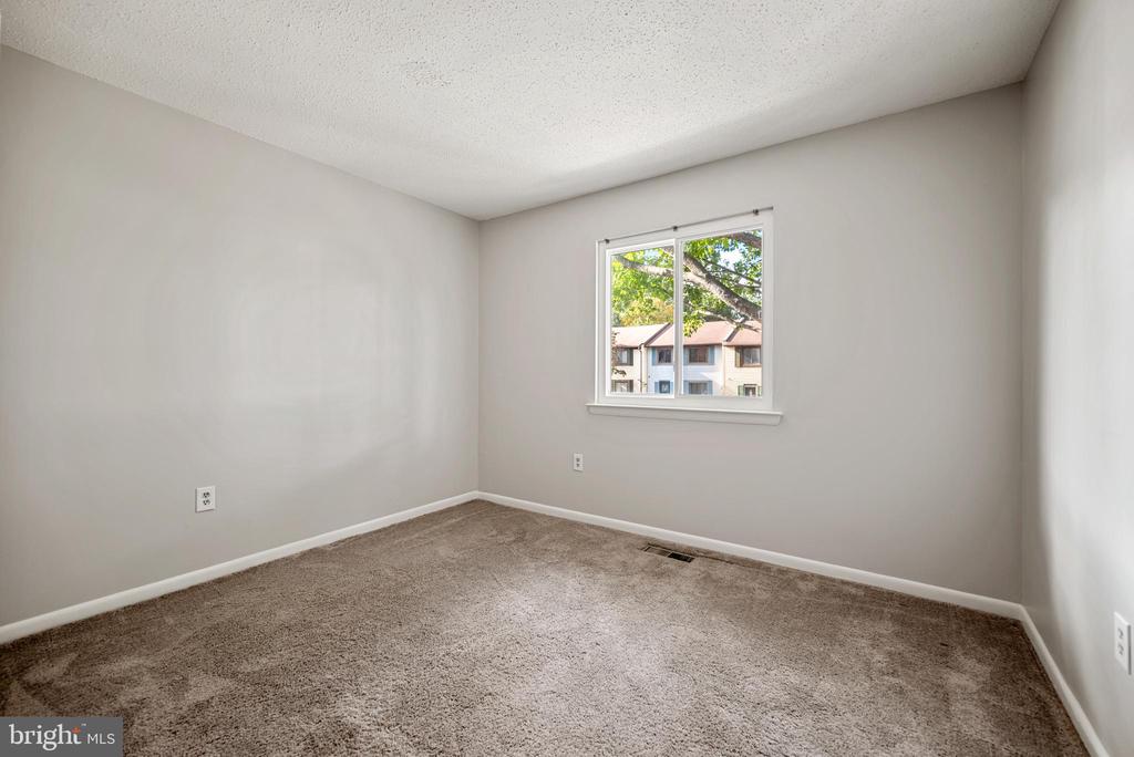 2549 FOX RIDGE COURT 68