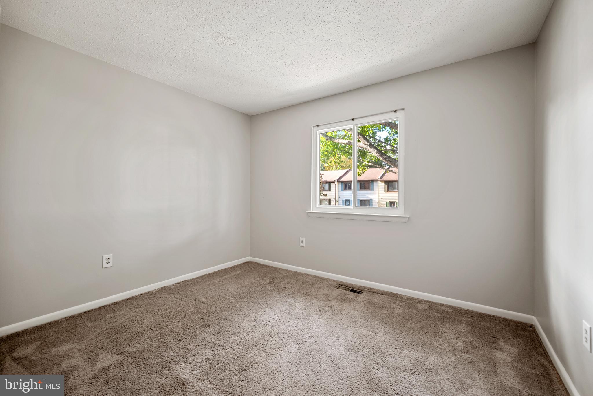 2549 FOX RIDGE COURT 68