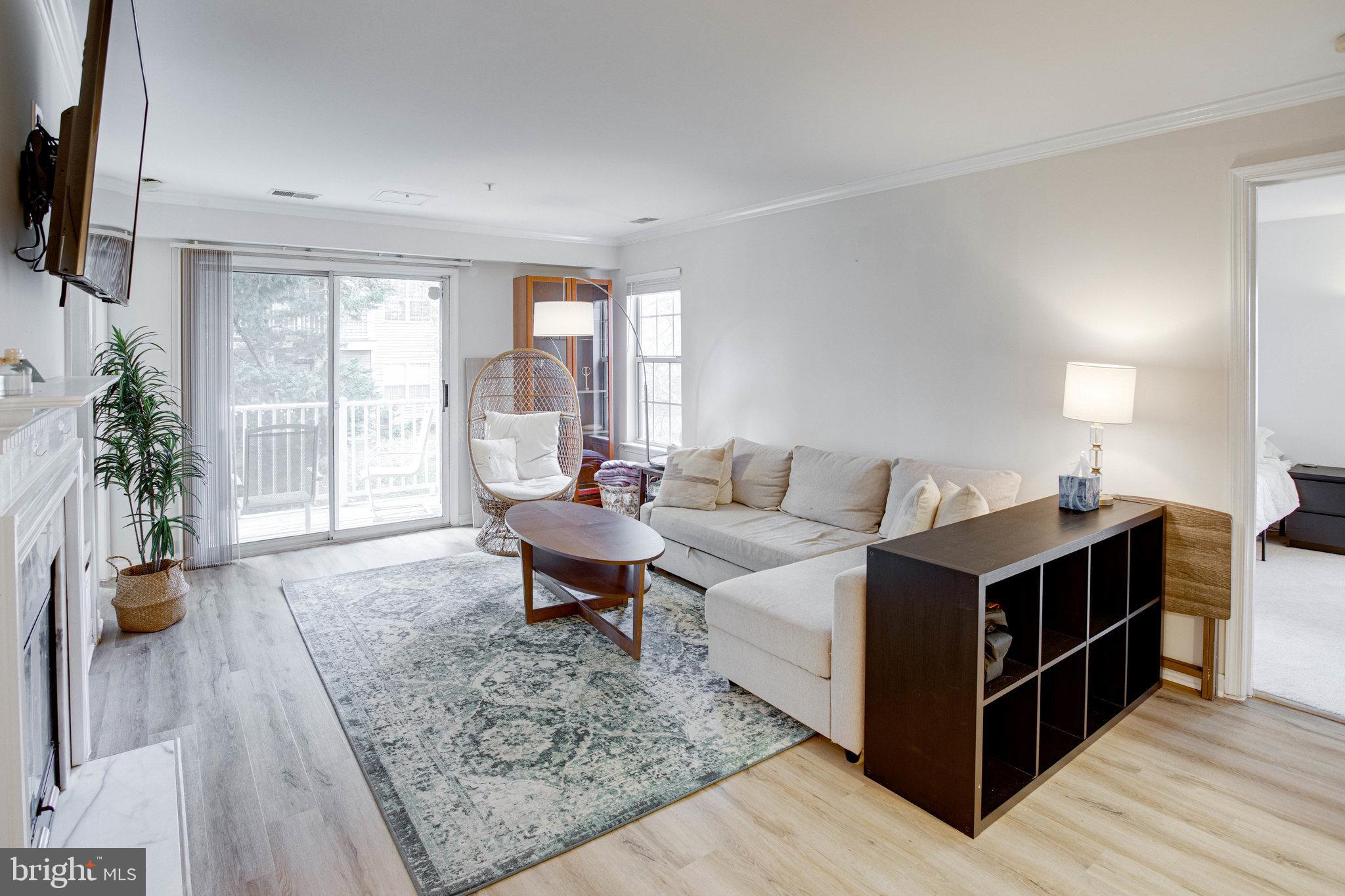 13615 GARFIELD PLACE 203