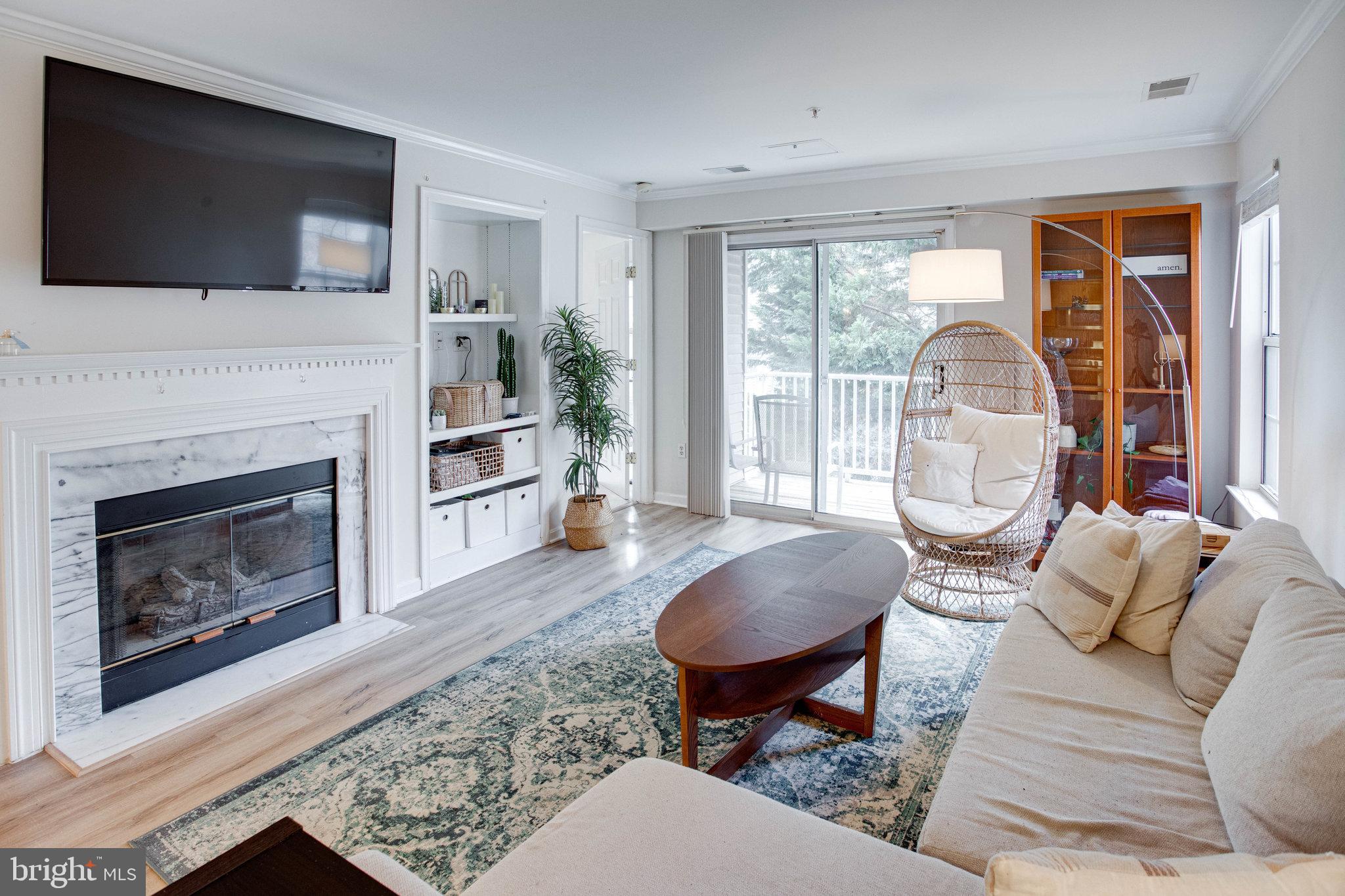 13615 GARFIELD PLACE 203