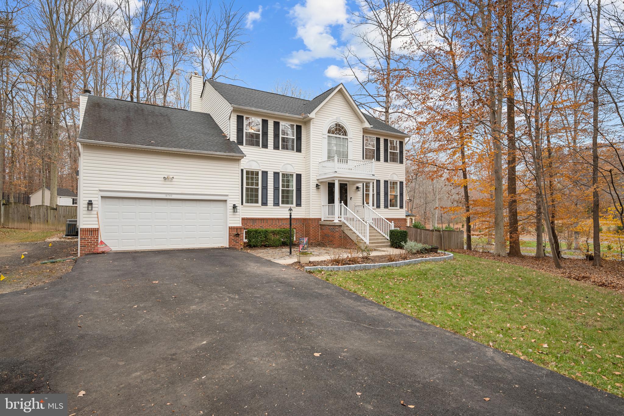 13780 HOLLY FOREST DRIVE