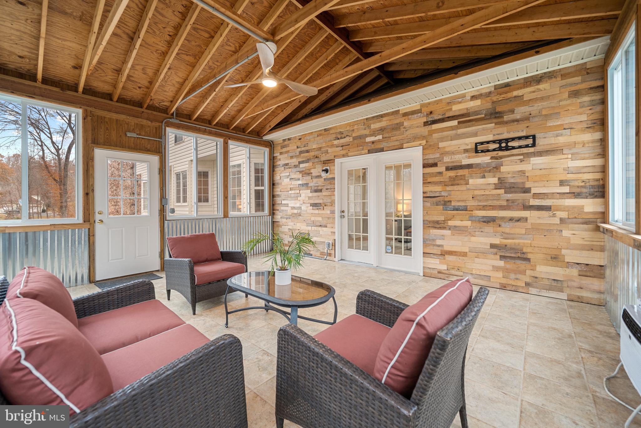 13780 HOLLY FOREST DRIVE