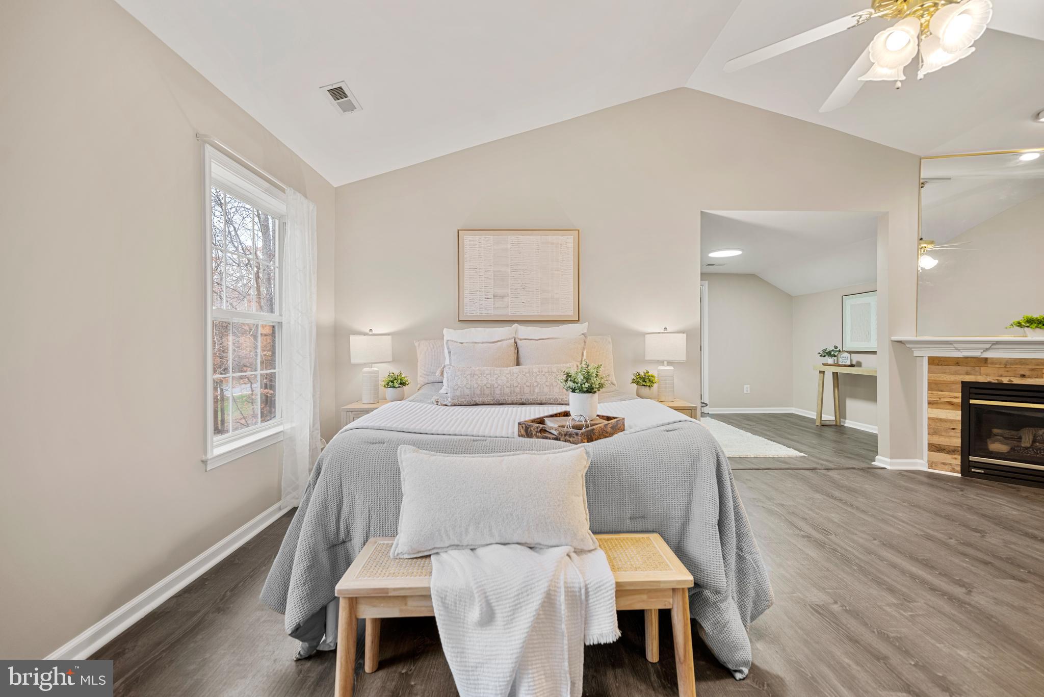 13780 HOLLY FOREST DRIVE