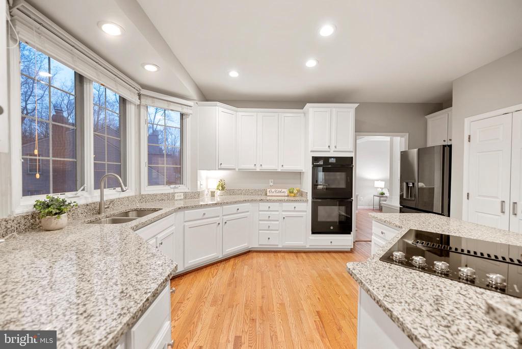 13780 HOLLY FOREST DRIVE
