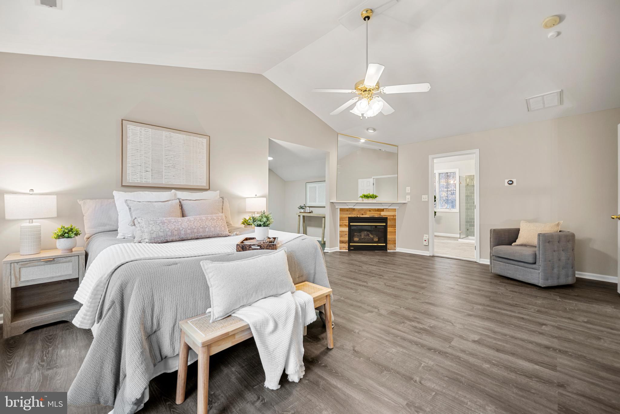 13780 HOLLY FOREST DRIVE