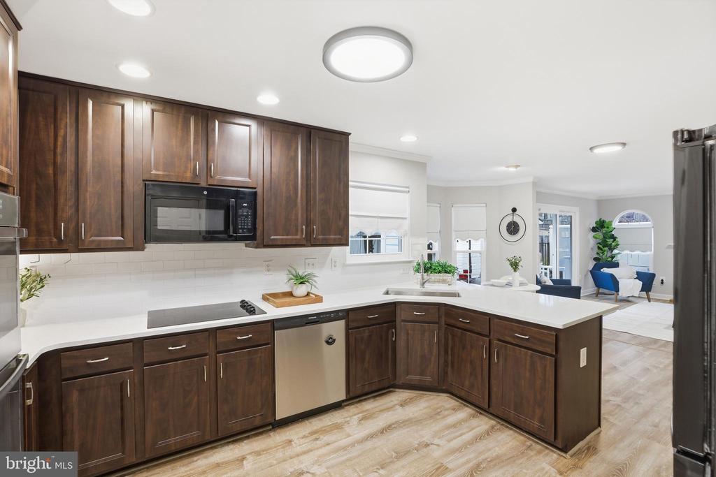 5467 QUAINT DRIVE