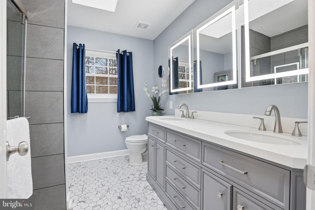 5467 QUAINT DRIVE