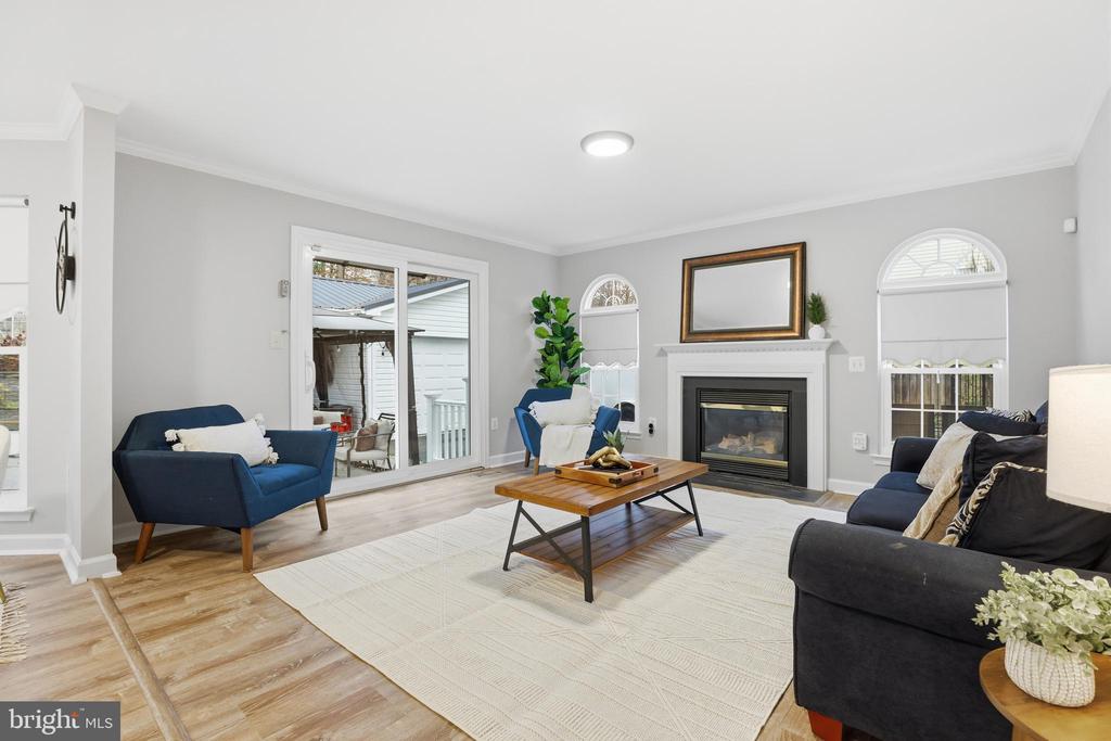 5467 QUAINT DRIVE
