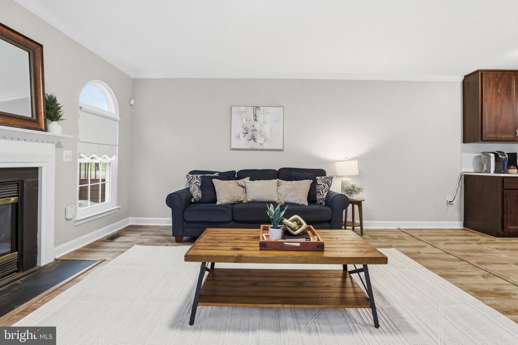 5467 QUAINT DRIVE