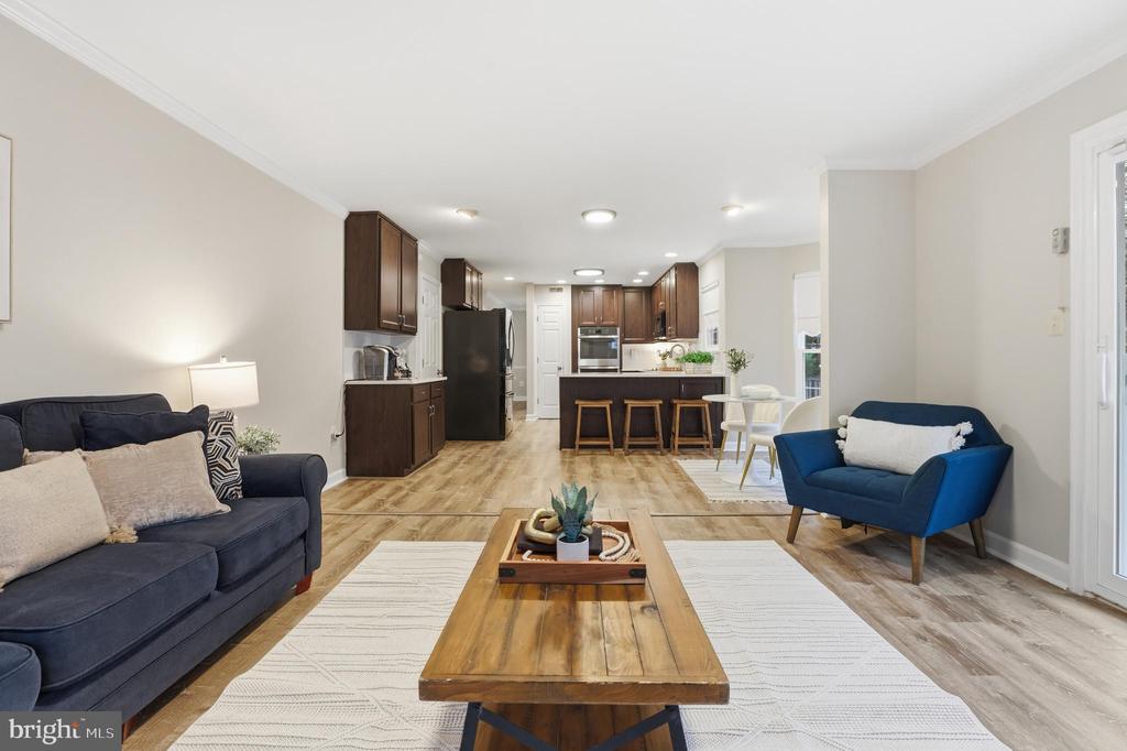 5467 QUAINT DRIVE