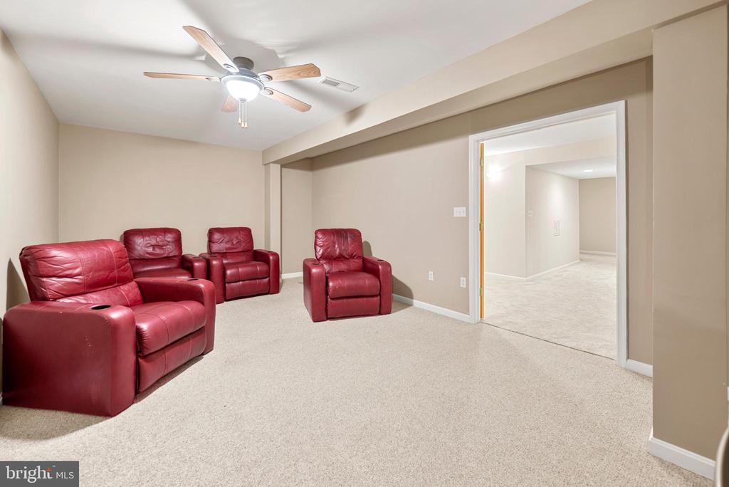 13254 AMBLEWOOD DRIVE