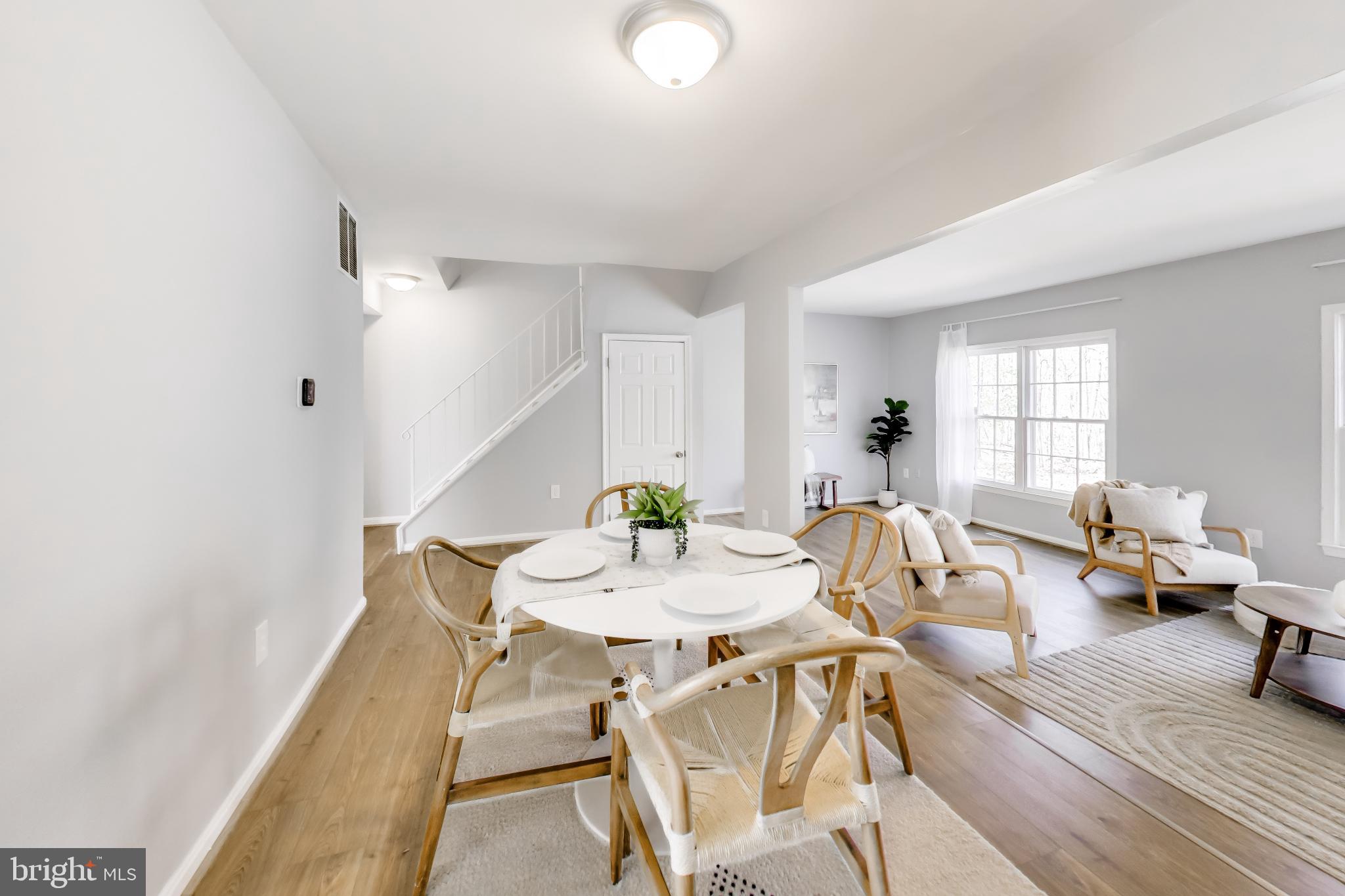 2557 KINGSWOOD COURT