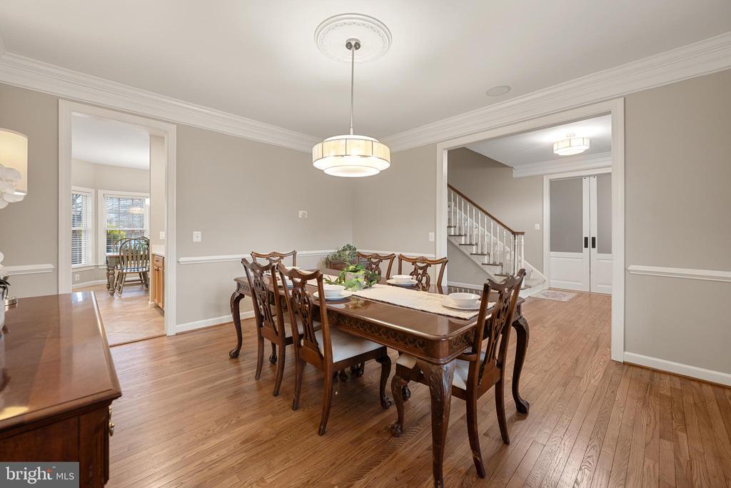 7224 WINNIPEG COURT