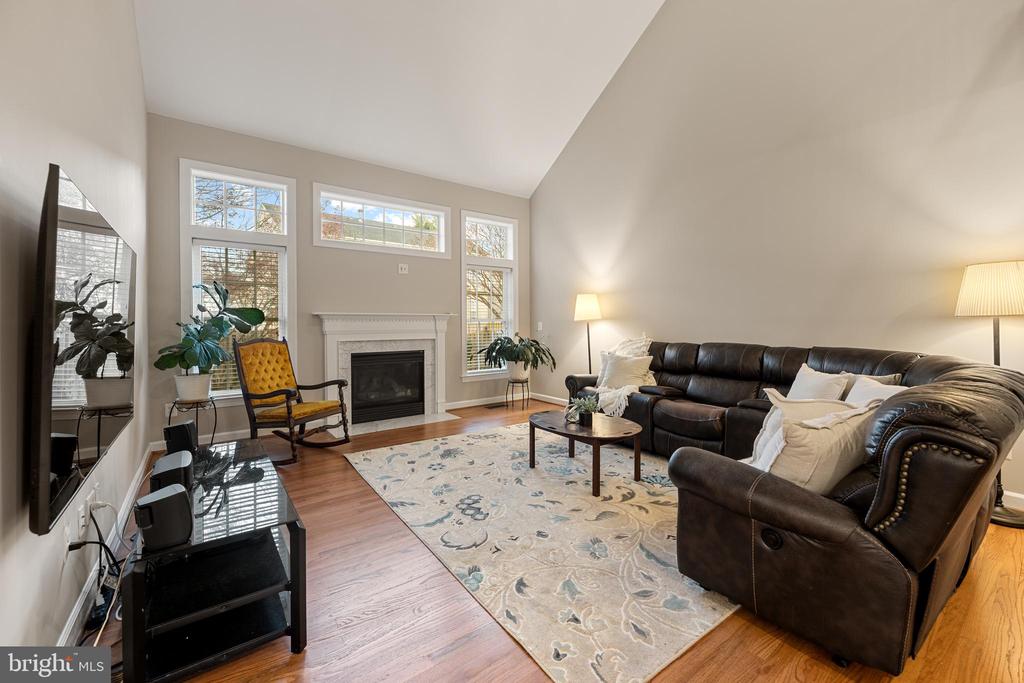 7224 WINNIPEG COURT