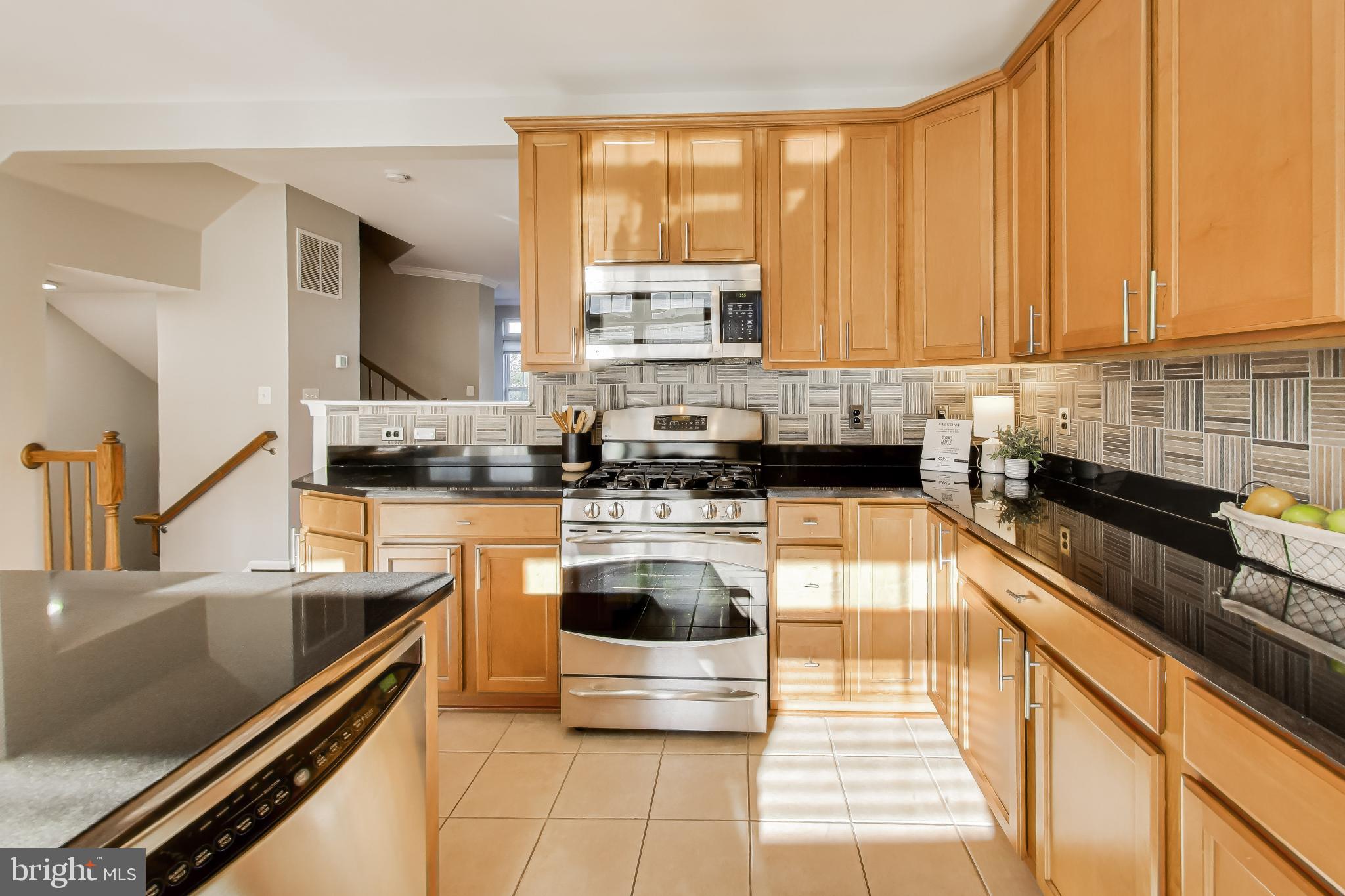 2175 POTOMAC CLUB PARKWAY 11