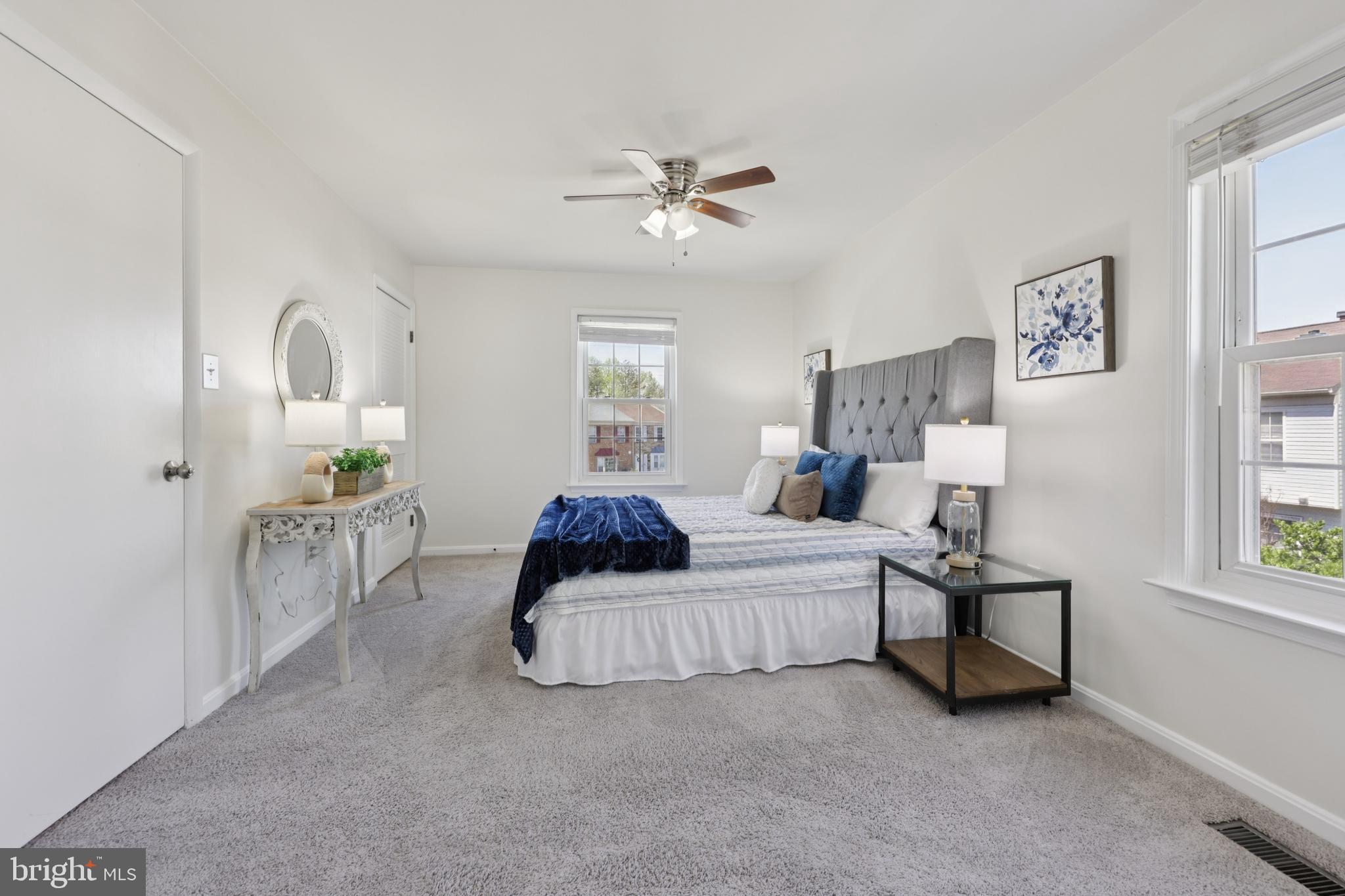 2874 BOWES LANE