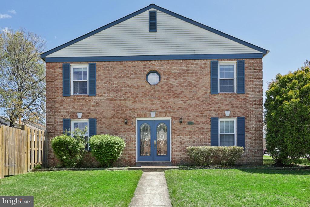 2874 BOWES LANE