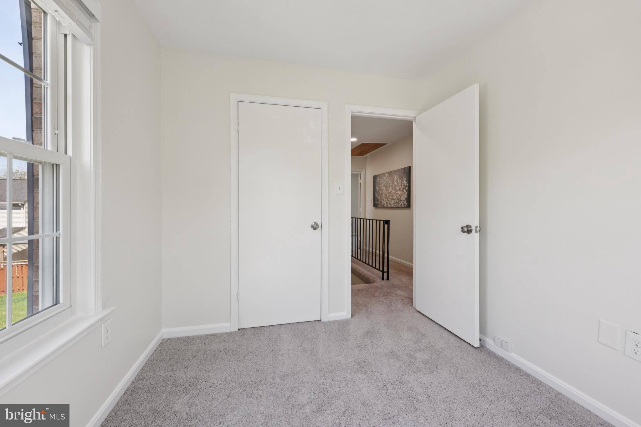 2874 BOWES LANE