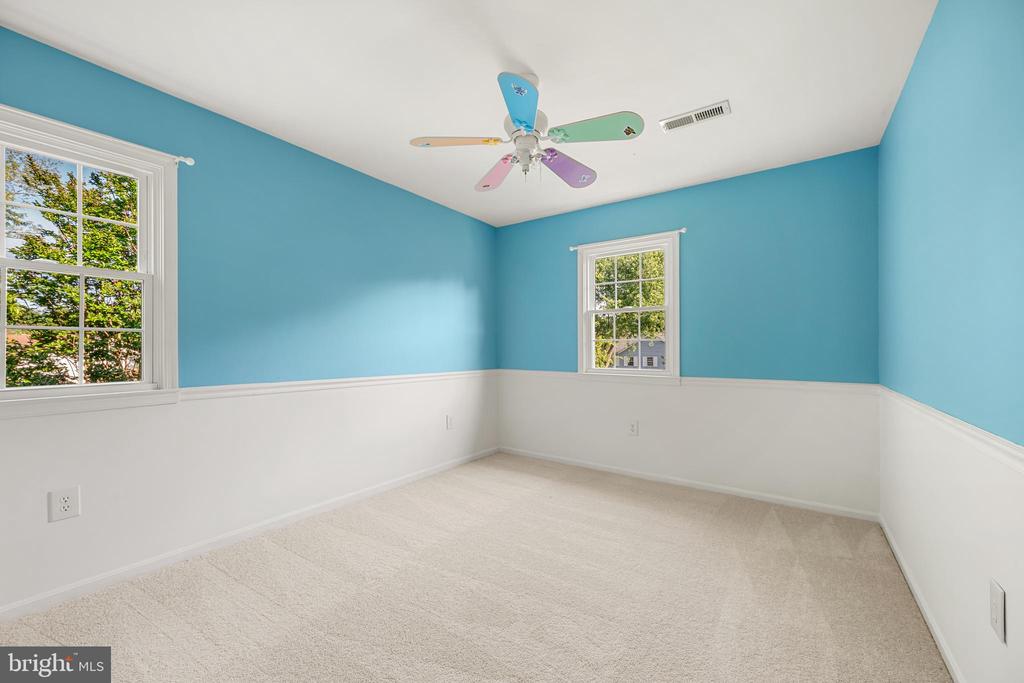 13204 NICKLESON DRIVE