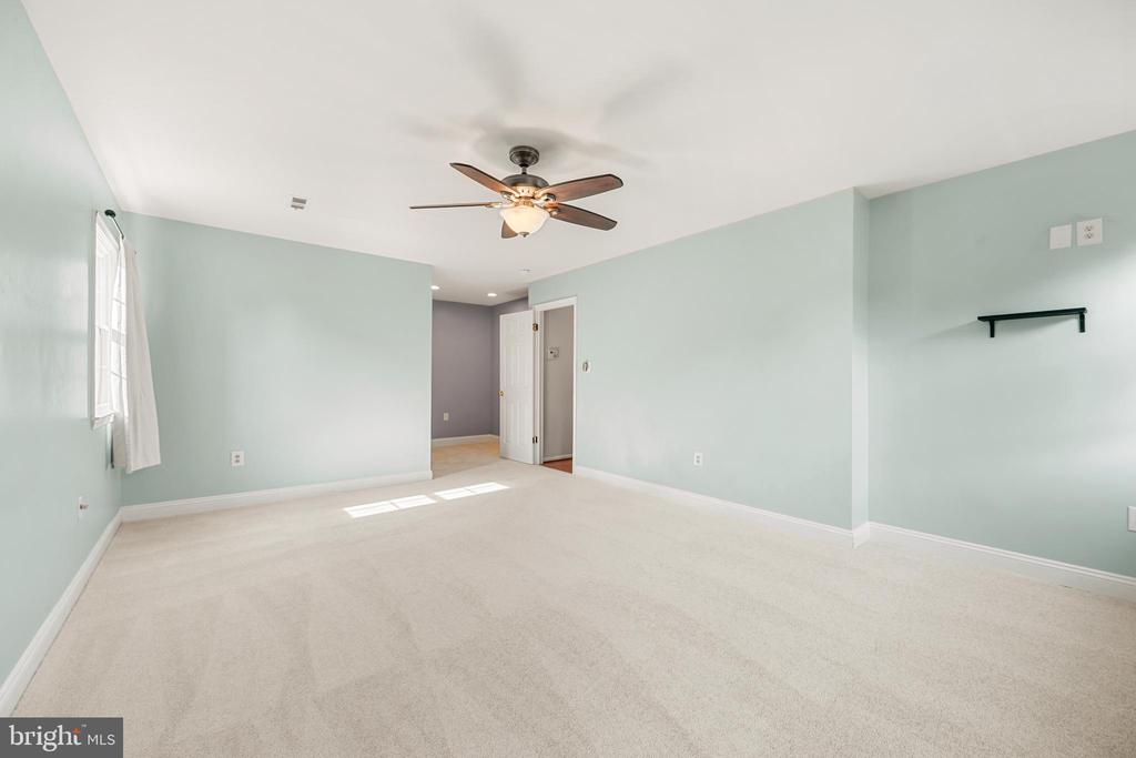 13204 NICKLESON DRIVE