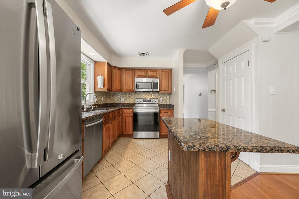 13204 NICKLESON DRIVE