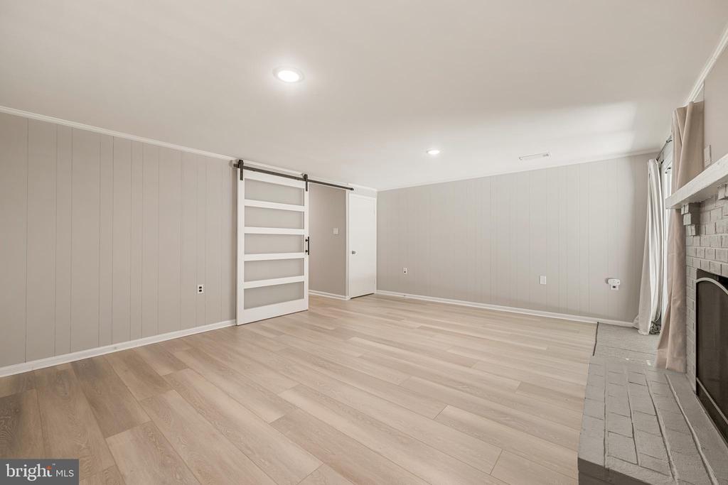12710 LOCKLEVEN LANE