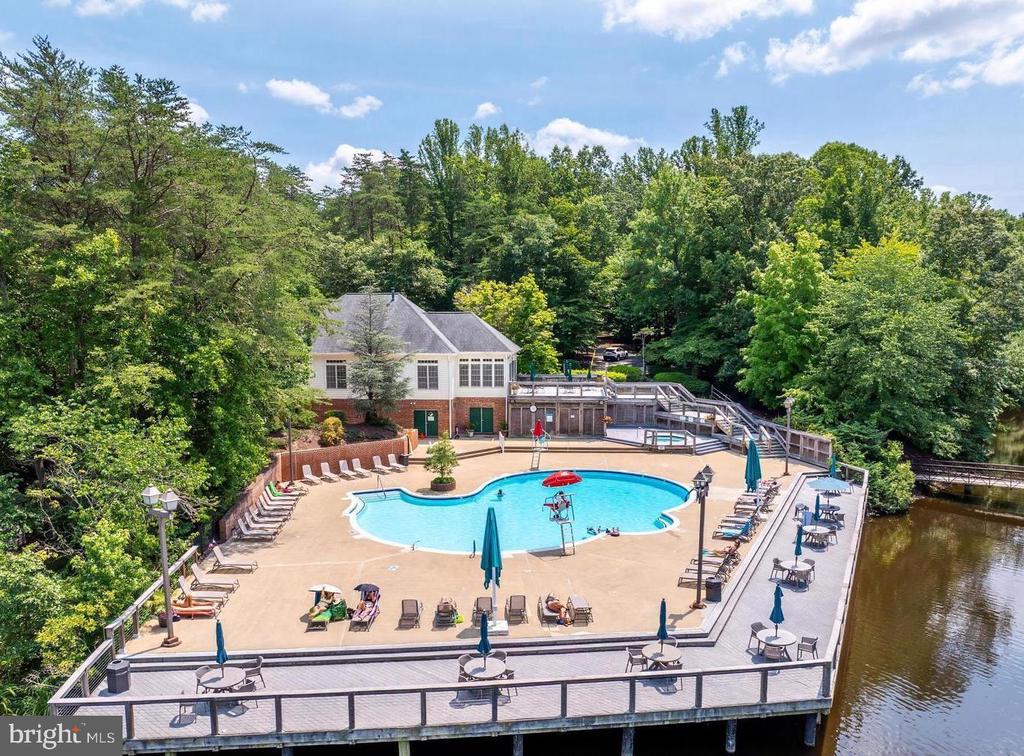 12710 LOCKLEVEN LANE