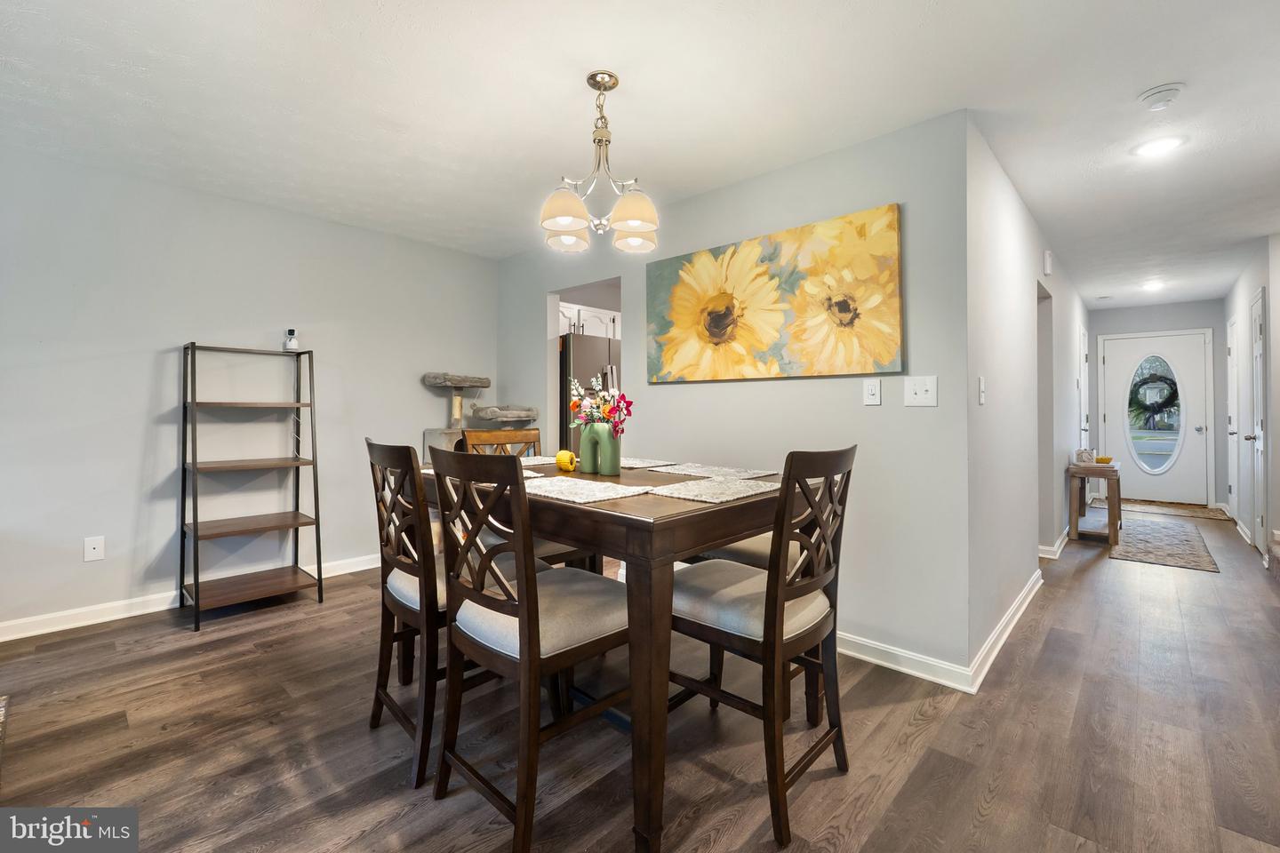 211 Waterbrook Ct