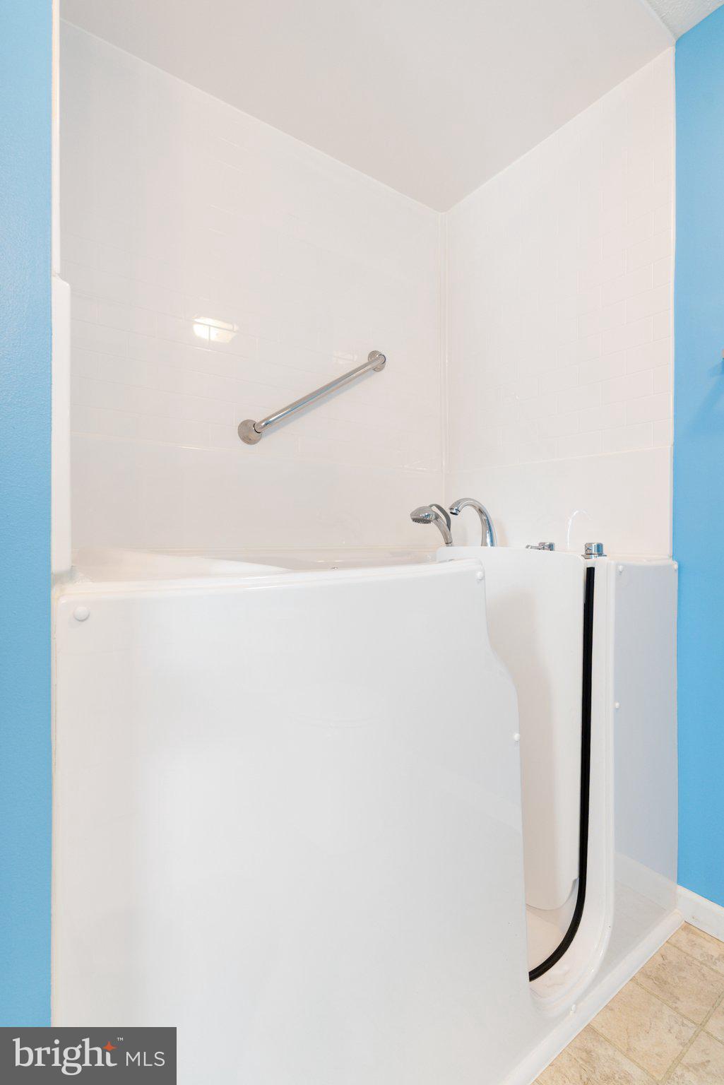 321 Garlic Hollow Rd