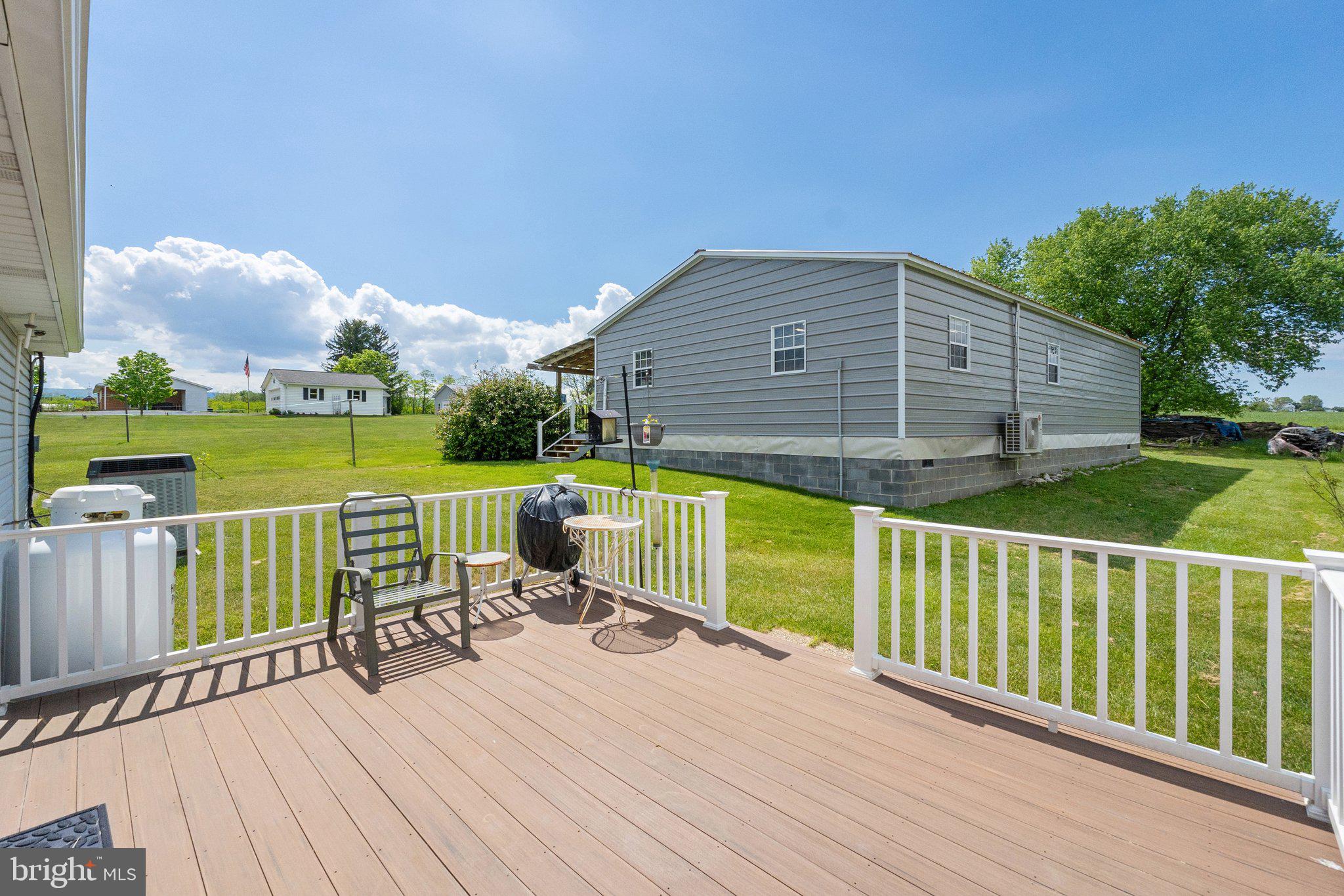 321 Garlic Hollow Rd