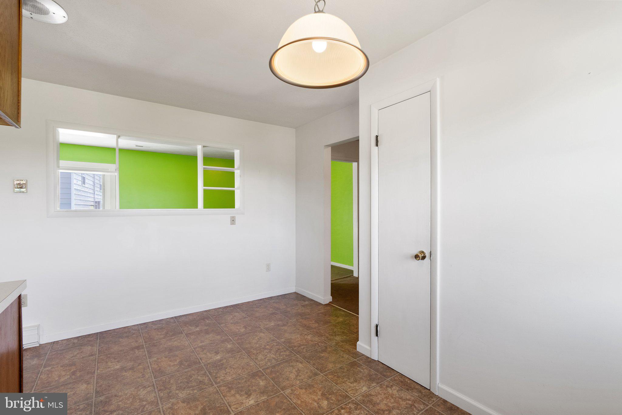 321 Garlic Hollow Rd