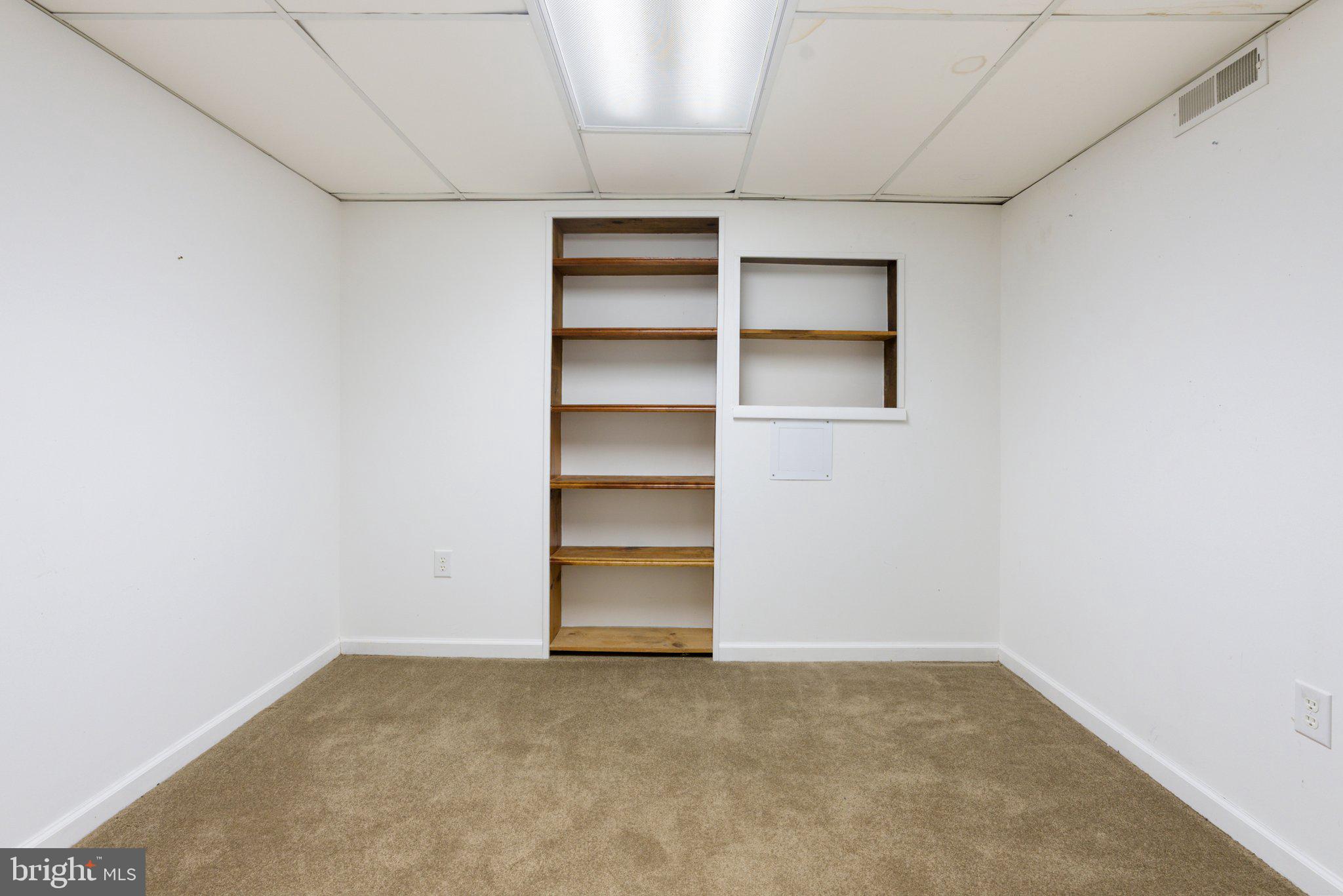 321 Garlic Hollow Rd