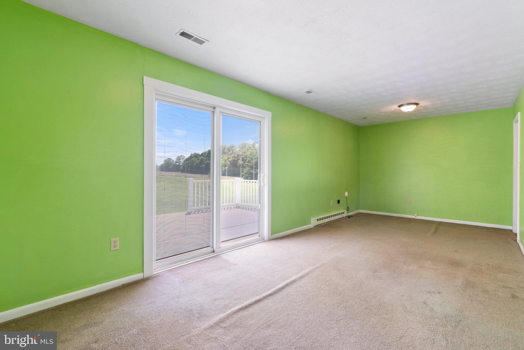 321 Garlic Hollow Rd