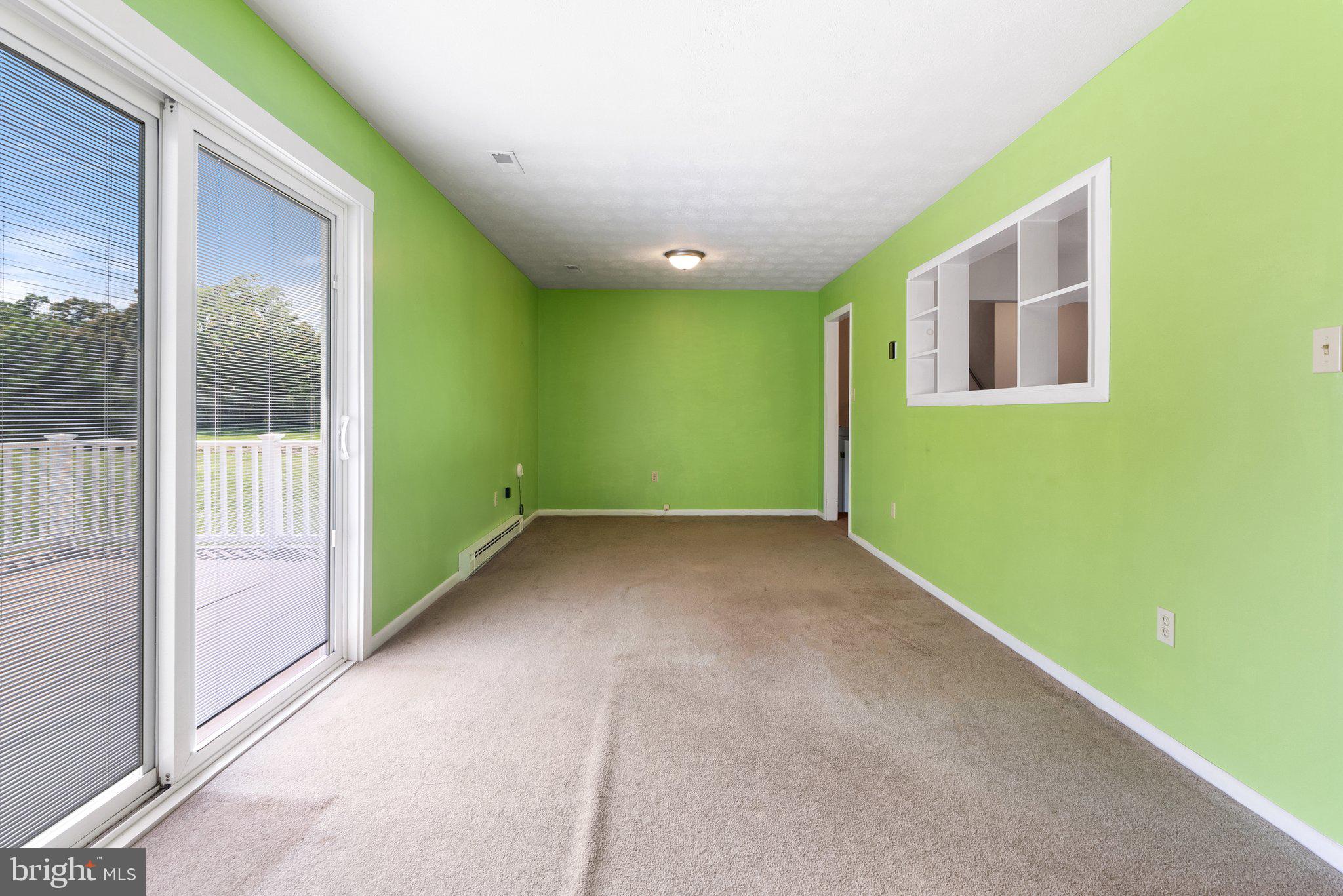 321 Garlic Hollow Rd