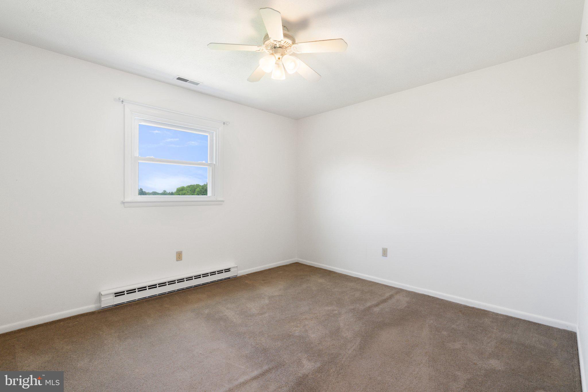 321 Garlic Hollow Rd