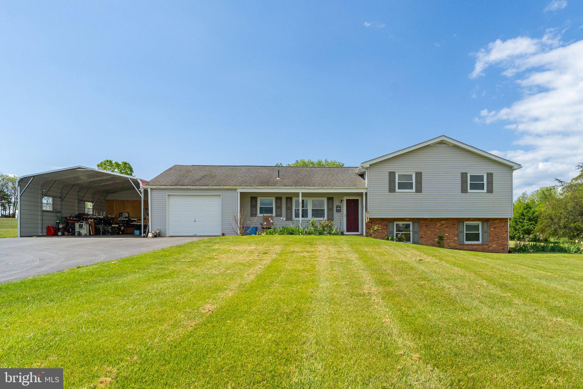 321 Garlic Hollow Rd