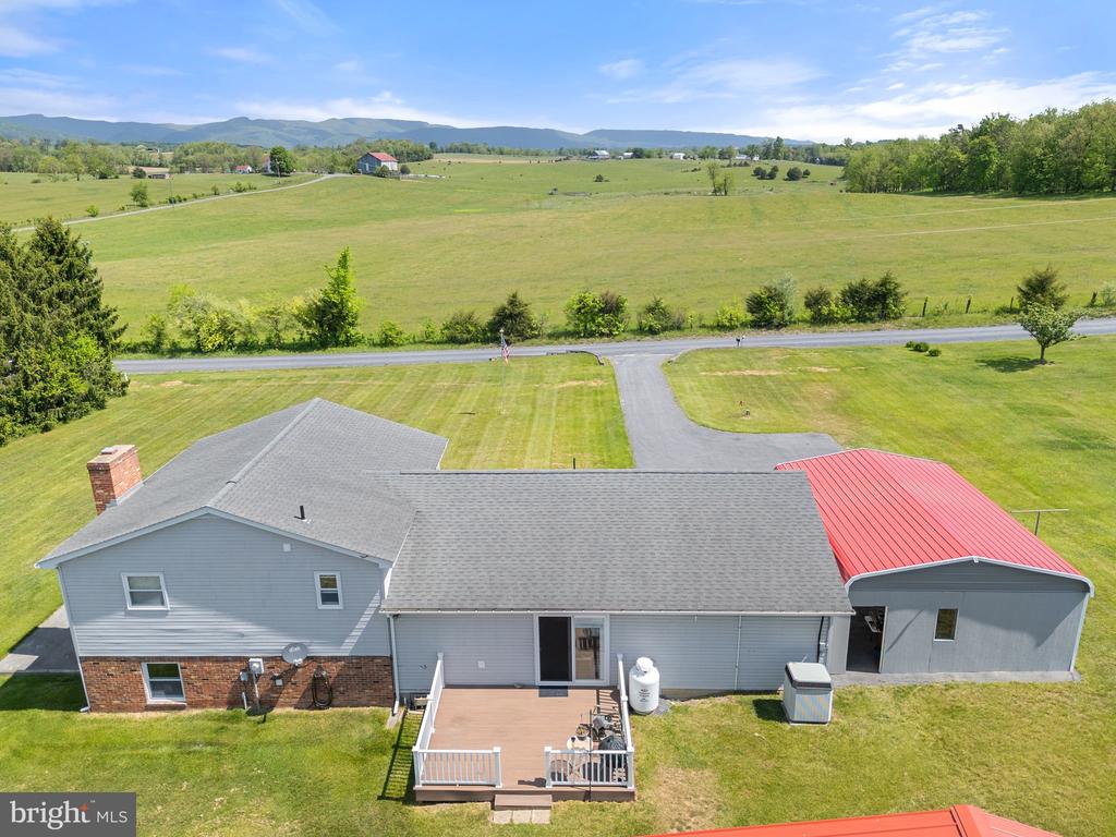 321 Garlic Hollow Rd