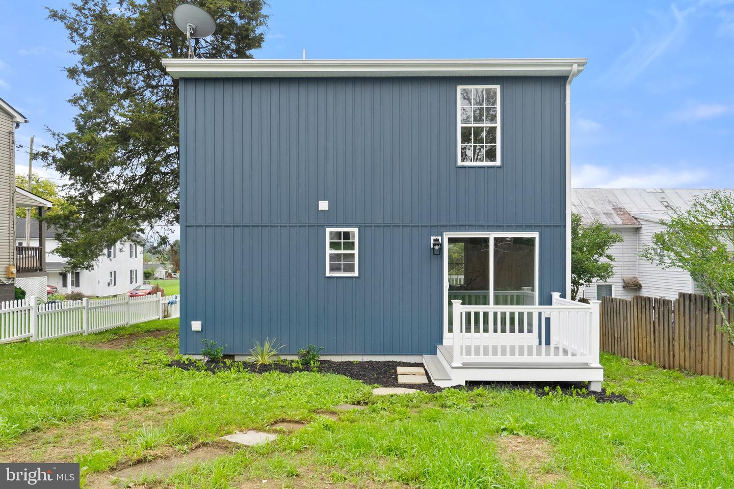 558 BRANCH ST