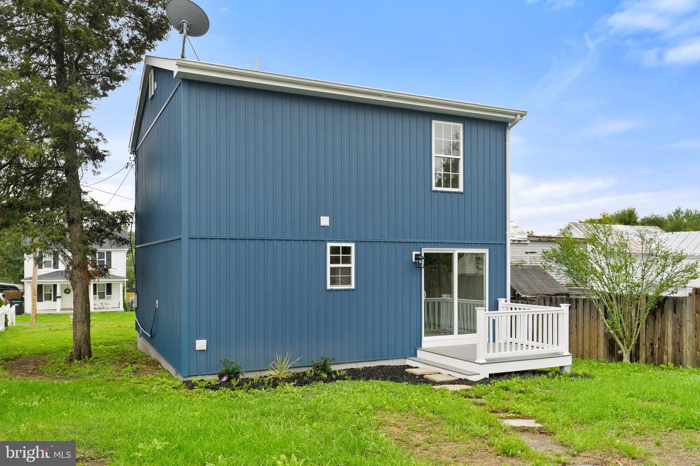 558 BRANCH ST