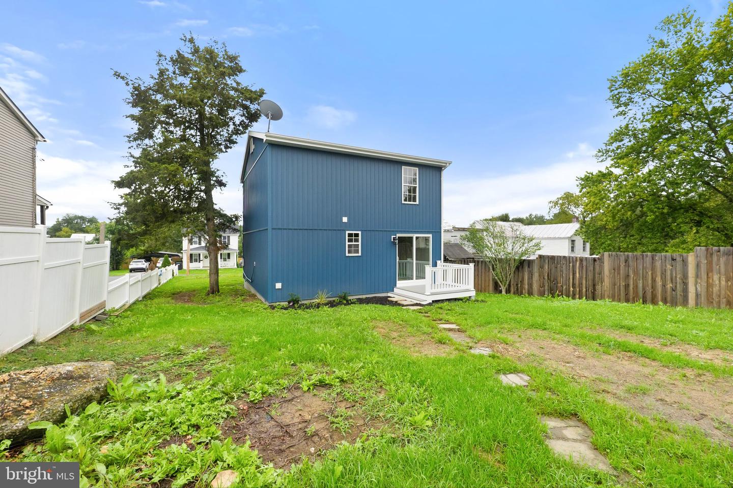 558 BRANCH ST