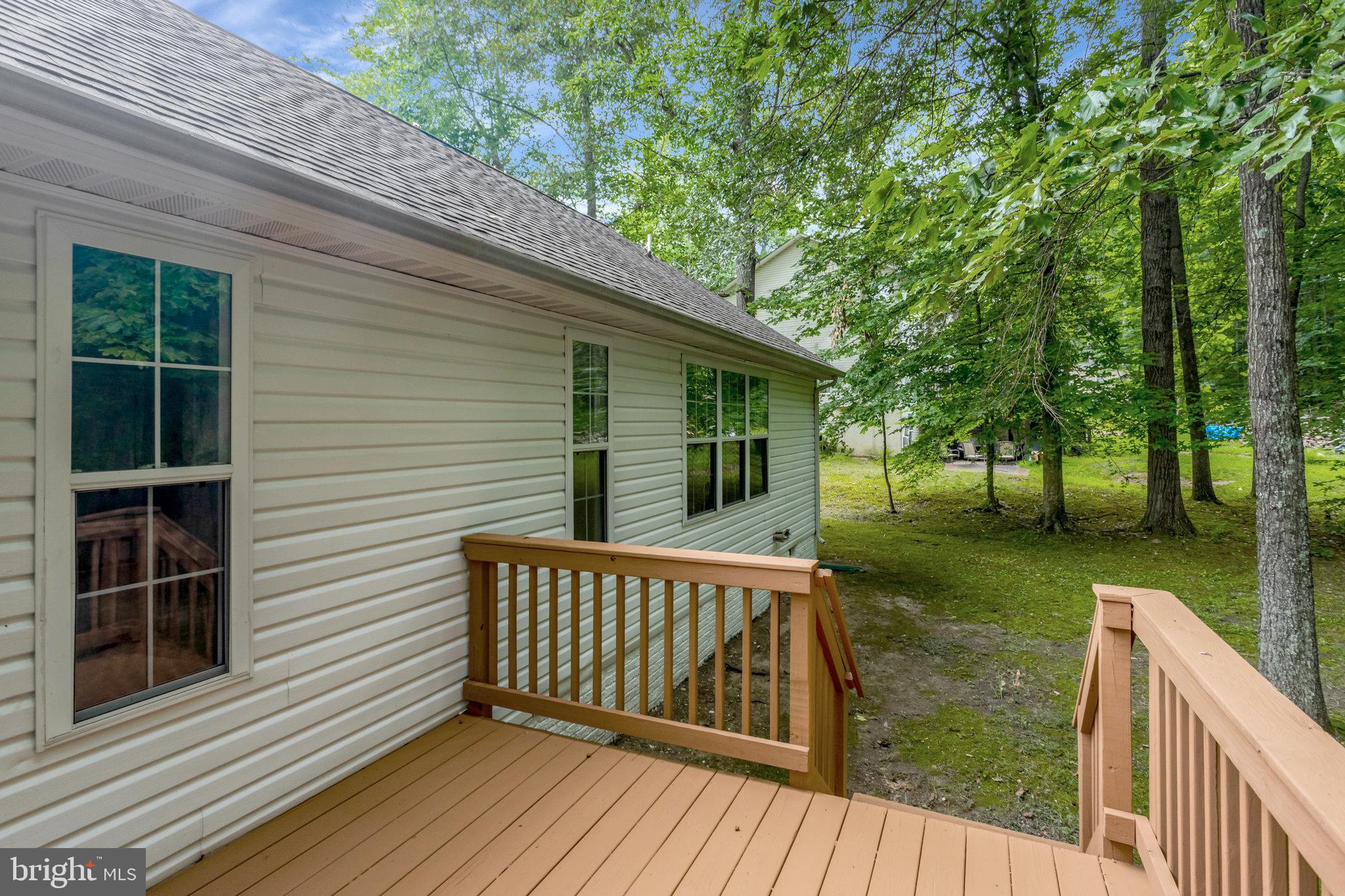 6104 Loriella Park Dr